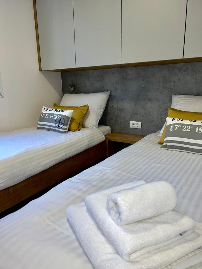 Fjaka Luxury Mobile Home - Oaza Mira Camping Croatia Drage Εξωτερικό φωτογραφία