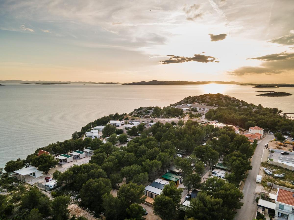 Fjaka Luxury Mobile Home - Oaza Mira Camping Croatia Drage Εξωτερικό φωτογραφία