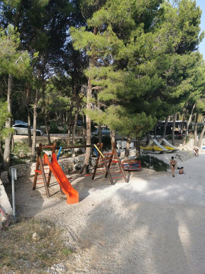 Fjaka Luxury Mobile Home - Oaza Mira Camping Croatia Drage Εξωτερικό φωτογραφία