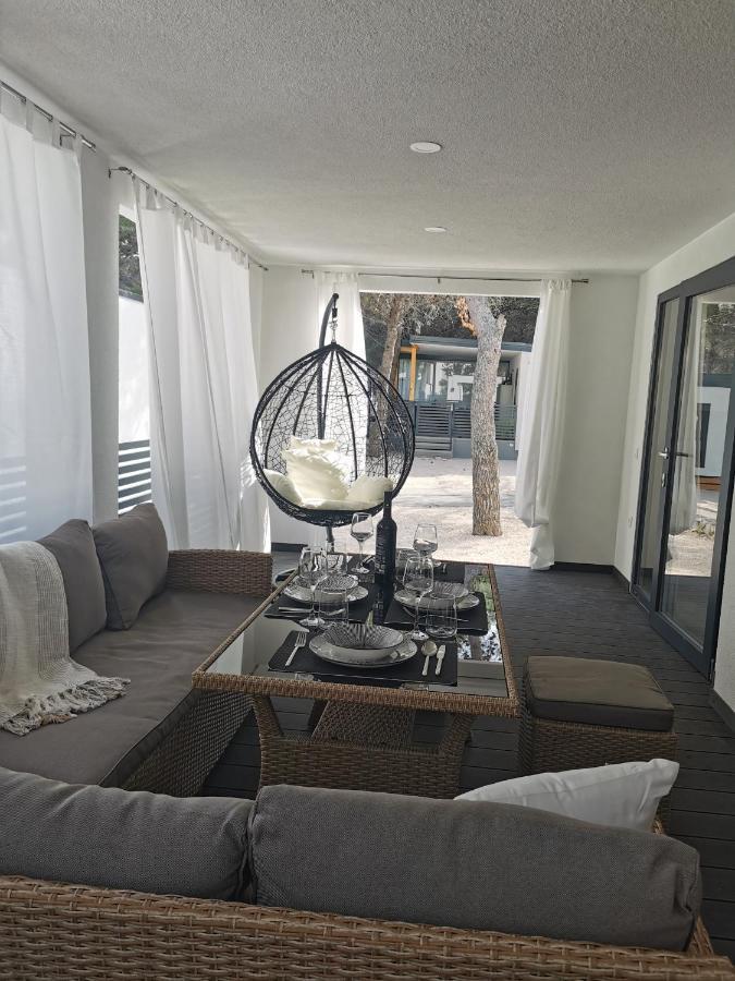 Fjaka Luxury Mobile Home - Oaza Mira Camping Croatia Drage Εξωτερικό φωτογραφία